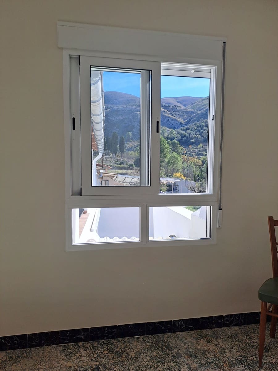 6 bedroom Finca/Country House for sale in Vall de Gallinera with garage - € 225,000 (Ref: 9819751)