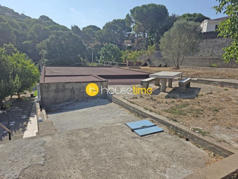 2 bedroom Bungalow for sale in Vilanova del Valles - € 166,000 (Ref: 10011418)