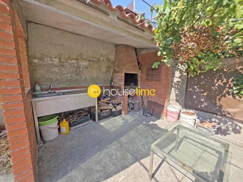 2 bedroom Bungalow for sale in Vilanova del Valles - € 166,000 (Ref: 10011418)