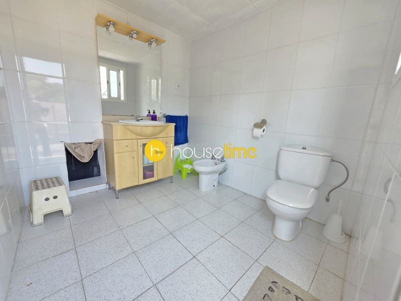 2 bedroom Bungalow for sale in Vilanova del Valles - € 166,000 (Ref: 10011418)