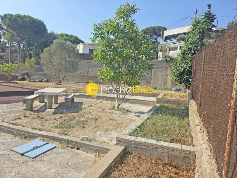 2 bedroom Bungalow for sale in Vilanova del Valles - € 166,000 (Ref: 10011418)