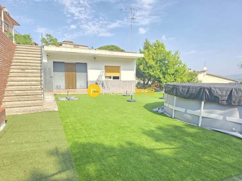2 bedroom Bungalow for sale in Vilanova del Valles - € 166,000 (Ref: 10011418)