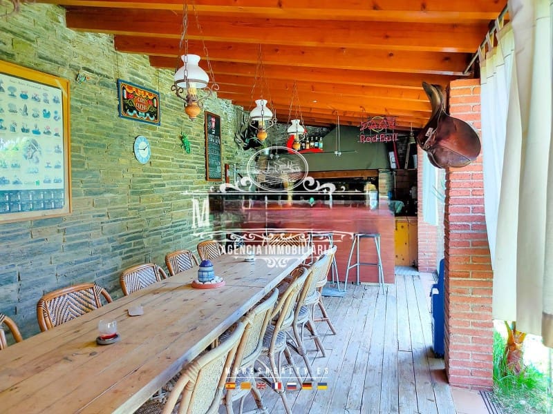 Chalet de 4 habitaciones en Arenys de Munt en venta con garaje - 625.000 € (Ref: 10061960)