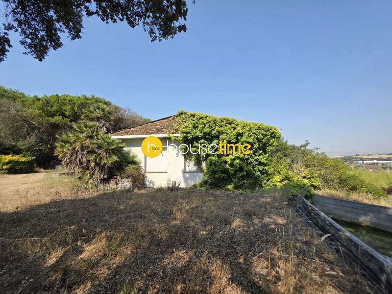 6 bedroom Villa for sale in Vilanova del Valles with garage - € 400,000 (Ref: 10061961)