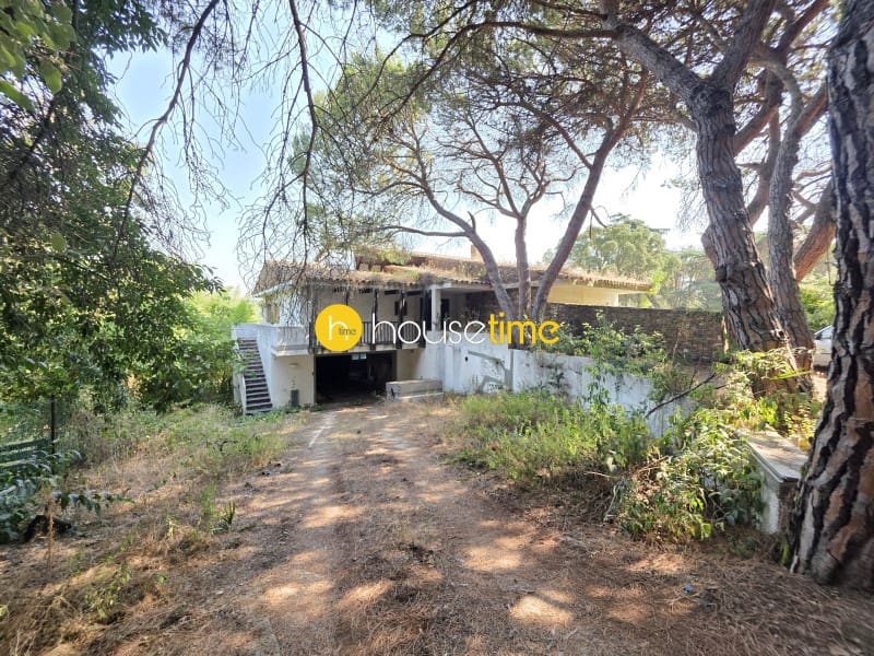 6 bedroom Villa for sale in Vilanova del Valles with garage - € 400,000 (Ref: 10061961)