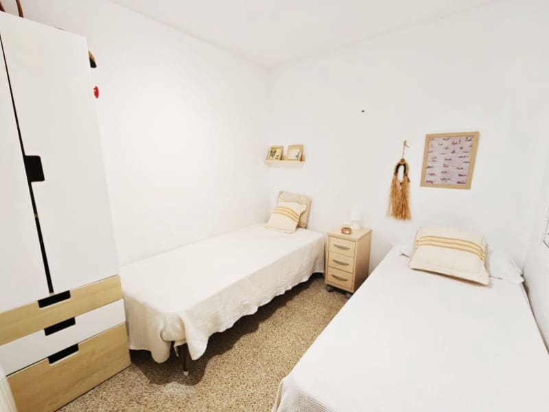 Apartamento de 3 habitaciones en Cabrera de Mar en alquiler con piscina - 1.250 € (Ref: 10078120)
