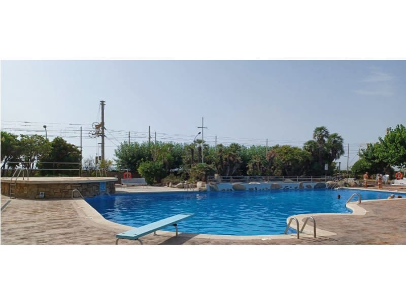 Apartamento de 3 habitaciones en Cabrera de Mar en alquiler con piscina - 1.250 € (Ref: 10078120)