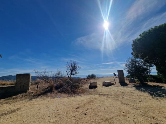Terreno para Construção para venda em Sant Cebrià de Vallalta - 125 000 € (Ref: 10078122)