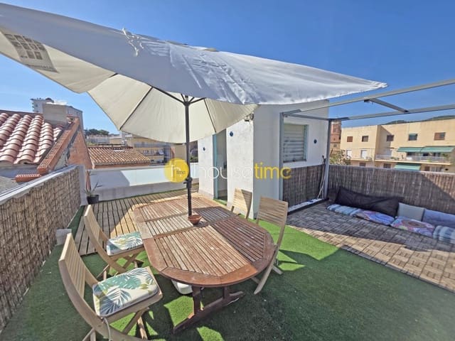 4 makuuhuone Huoneisto myytävänä paikassa Canet de Mar - 395 000 € (Ref: 10081054)