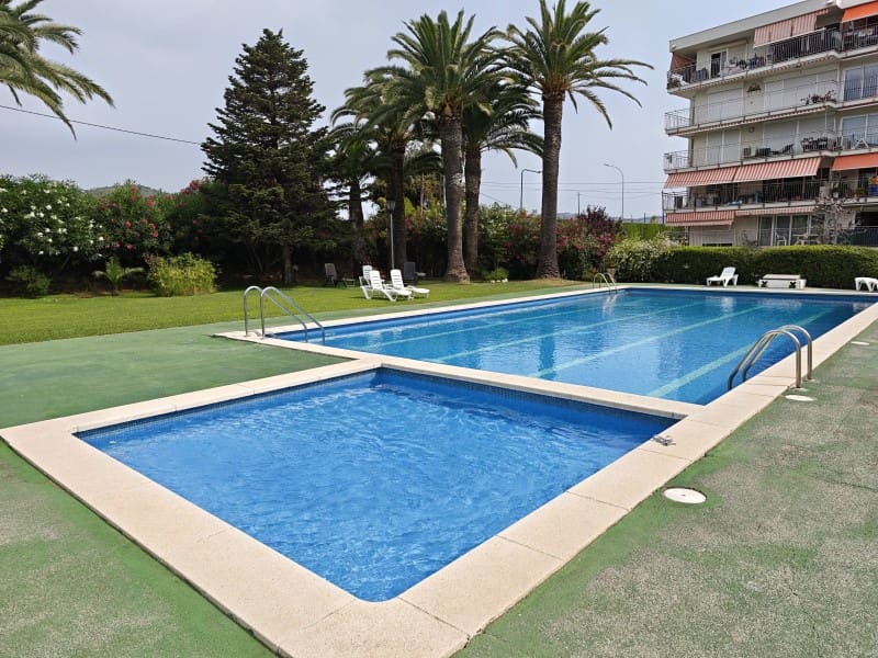 3 Zimmer Apartment zu vermieten in Cabrera de Mar mit Pool Garage - 1.900 € (Ref: 10100149)