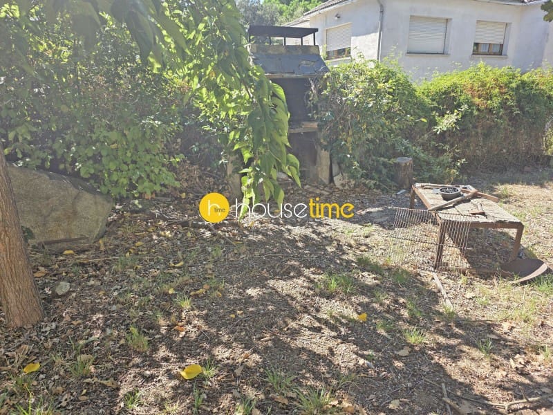 3 bedroom Villa for sale in La Roca del Valles with garage - € 467,000 (Ref: 10102464)