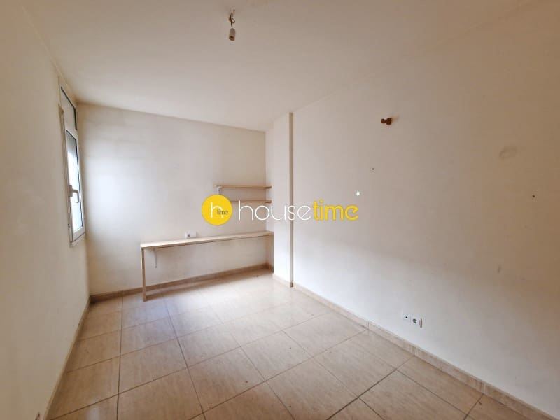 3 bedroom Apartment for sale in Figueres - € 295,000 (Ref: 10129297)