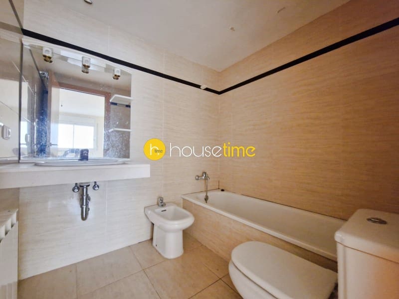 3 bedroom Apartment for sale in Figueres - € 295,000 (Ref: 10129297)
