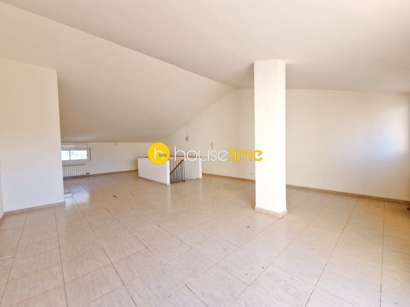 3 bedroom Apartment for sale in Figueres - € 295,000 (Ref: 10129297)
