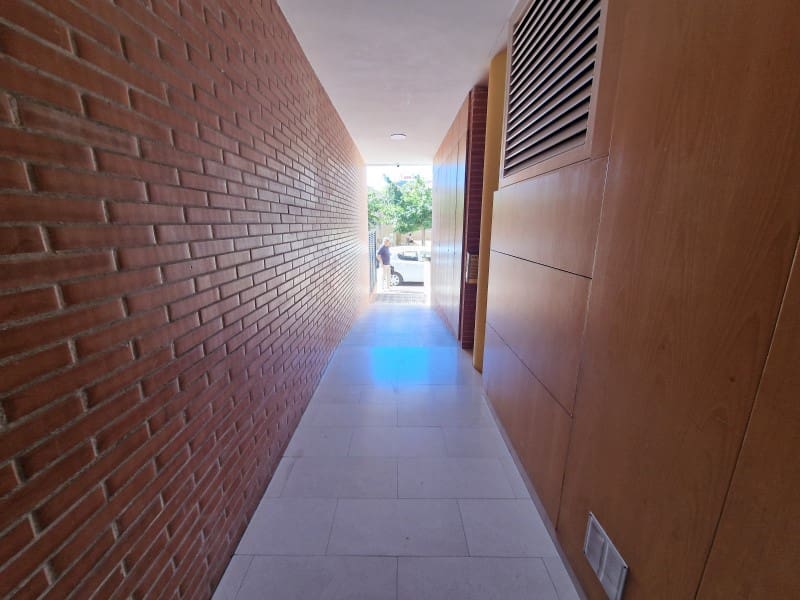 3 bedroom Apartment for sale in Figueres - € 295,000 (Ref: 10129297)