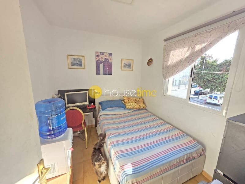 3 bedroom Flat for sale in Calella - € 130,000 (Ref: 10129298)
