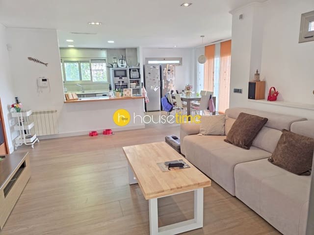 8 Zimmer Villa zu verkaufen in Mataró mit Pool Garage - 1.037.000 € (Ref: 10129299)