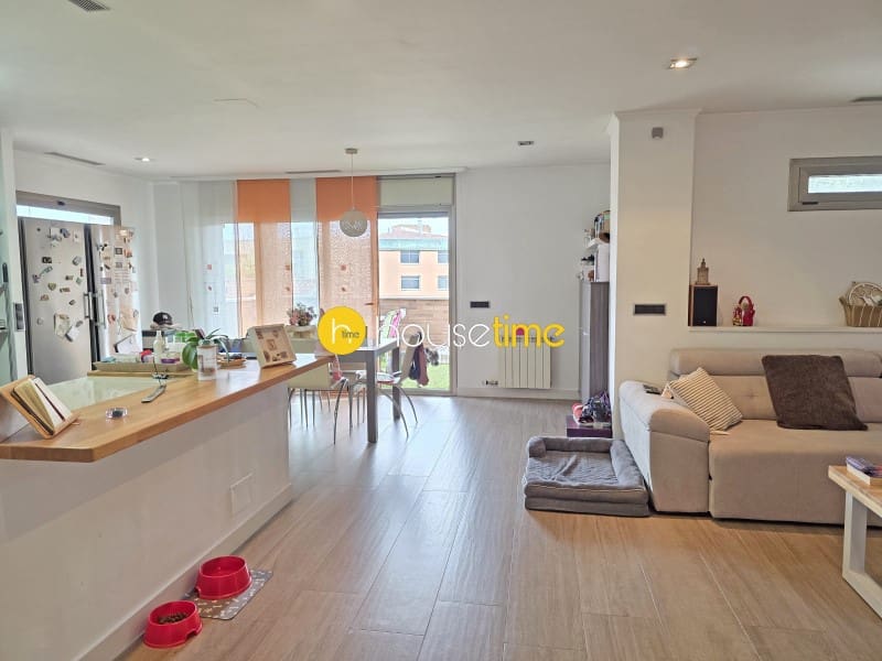 8 bedroom Villa for sale in Mataro with pool garage - € 1,037,000 (Ref: 10129299)