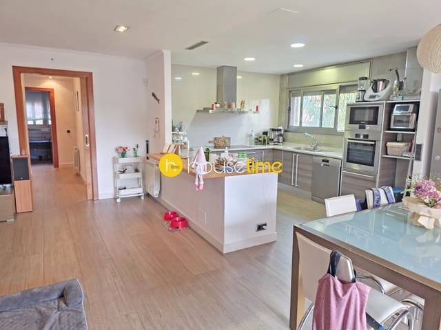 8 Zimmer Villa zu verkaufen in Mataró mit Pool Garage - 1.037.000 € (Ref: 10129299)