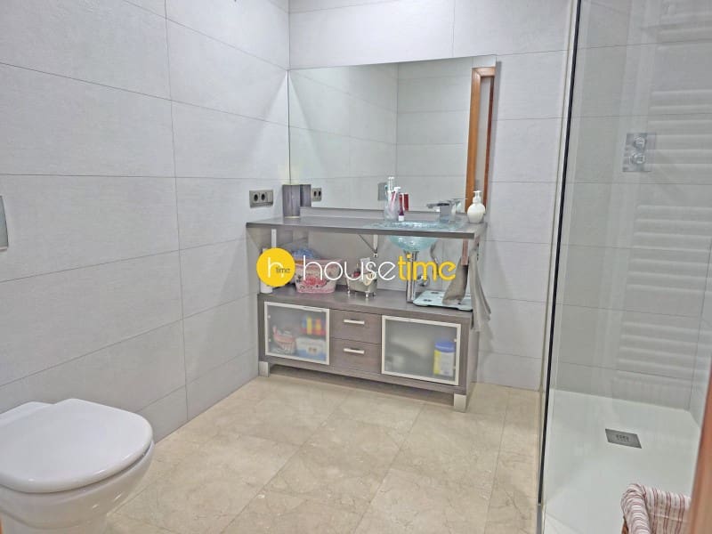 8 bedroom Villa for sale in Mataro with pool garage - € 1,037,000 (Ref: 10129299)