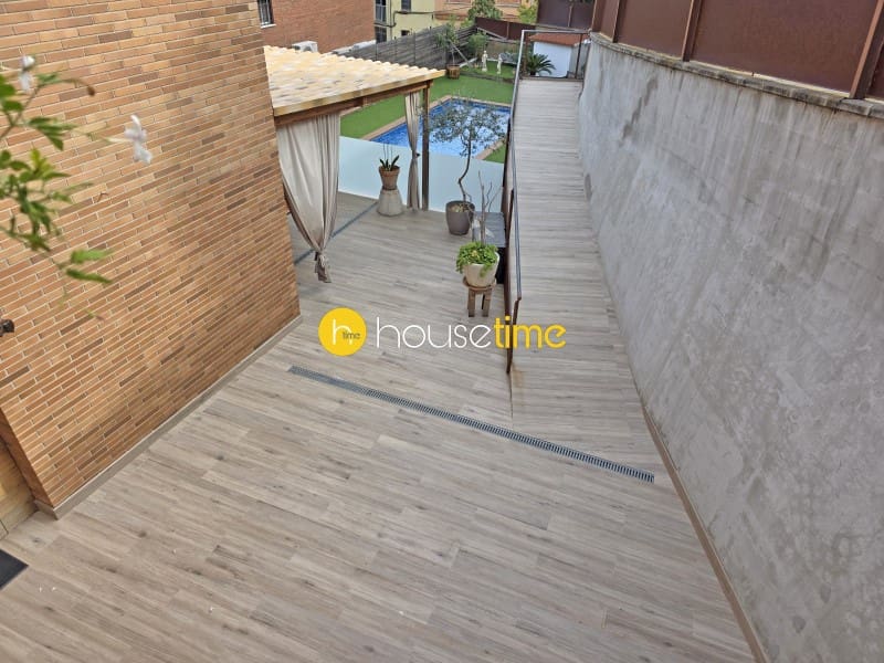 8 bedroom Villa for sale in Mataro with pool garage - € 1,037,000 (Ref: 10129299)