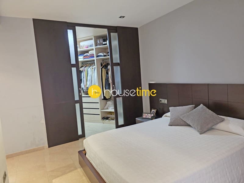 8 bedroom Villa for sale in Mataro with pool garage - € 1,037,000 (Ref: 10129299)