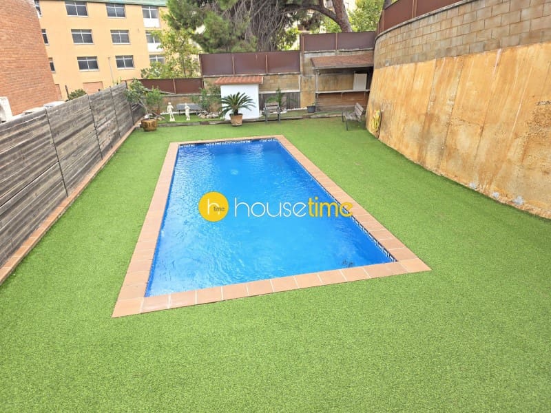 8 bedroom Villa for sale in Mataro with pool garage - € 1,037,000 (Ref: 10129299)