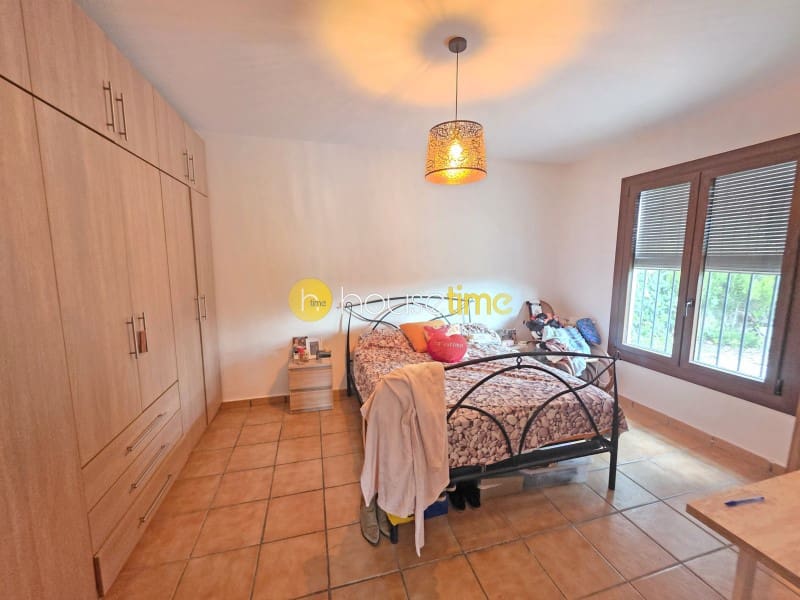 6 chambre Finca/Maison de Campagne à vendre à Llinars del Valles avec piscine garage - 725 000 € (Ref: 10157680)