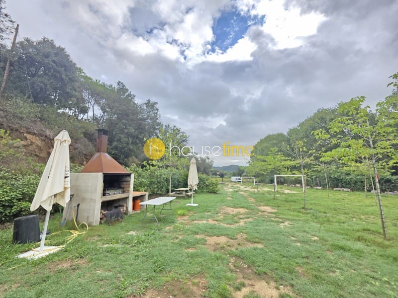 6 chambre Finca/Maison de Campagne à vendre à Llinars del Valles avec piscine garage - 725 000 € (Ref: 10157680)