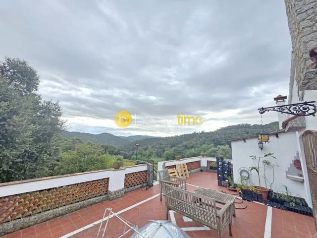 6 chambre Finca/Maison de Campagne à vendre à Llinars del Vallès avec piscine garage - 725 000 € (Ref: 10157680)