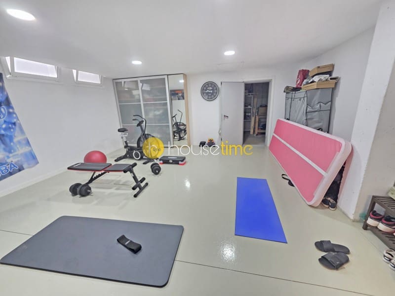4 camera da letto Villetta Bifamiliare in vendita in Tiana con piscina garage - 1.250.000 € (Rif: 10161471)