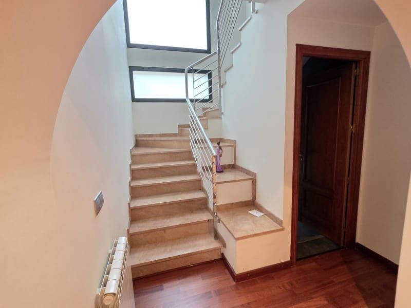 5 sypialnia Willa na sprzedaż w Lloret de Mar z basenem garażem - 685 000 € (Ref: 10171452)