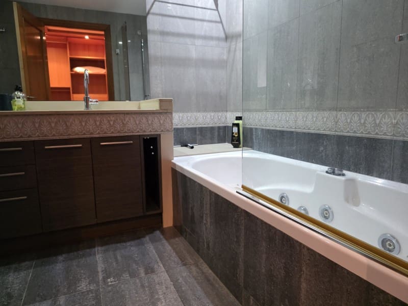 5 sypialnia Willa na sprzedaż w Lloret de Mar z basenem garażem - 685 000 € (Ref: 10171452)