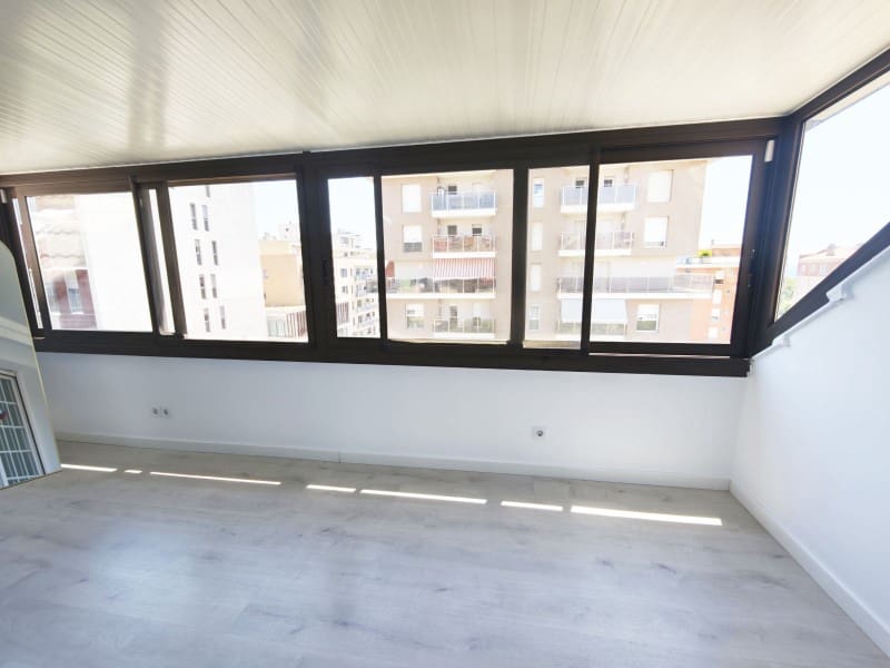 Apartamento de 4 habitaciones en Vilassar de Mar en alquiler con piscina garaje - 1.800 € (Ref: 10173732)