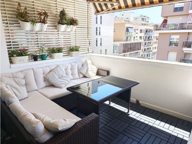4 quarto Apartamento para arrendar em Vilassar de Mar com piscina garagem - 1 800 € (Ref: 10173732)
