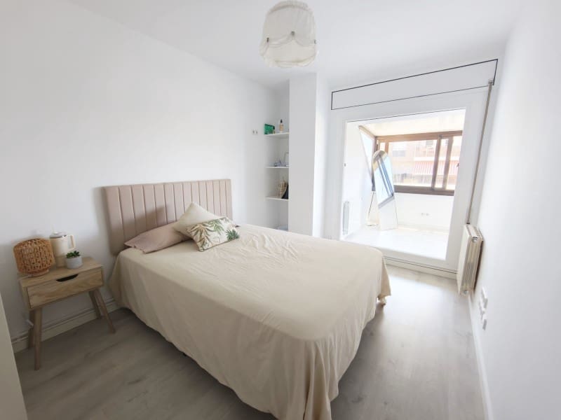 Apartamento de 4 habitaciones en Vilassar de Mar en alquiler con piscina garaje - 1.800 € (Ref: 10173732)