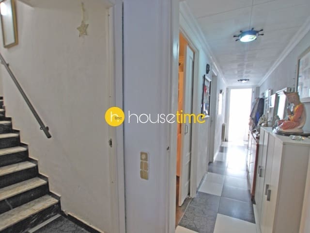 5 chambre Maison de Ville à vendre à Canet de Mar avec garage - 399 000 € (Ref: 9458625)