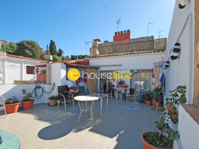 5 chambre Maison de Ville à vendre à Canet de Mar avec garage - 399 000 € (Ref: 9458625)