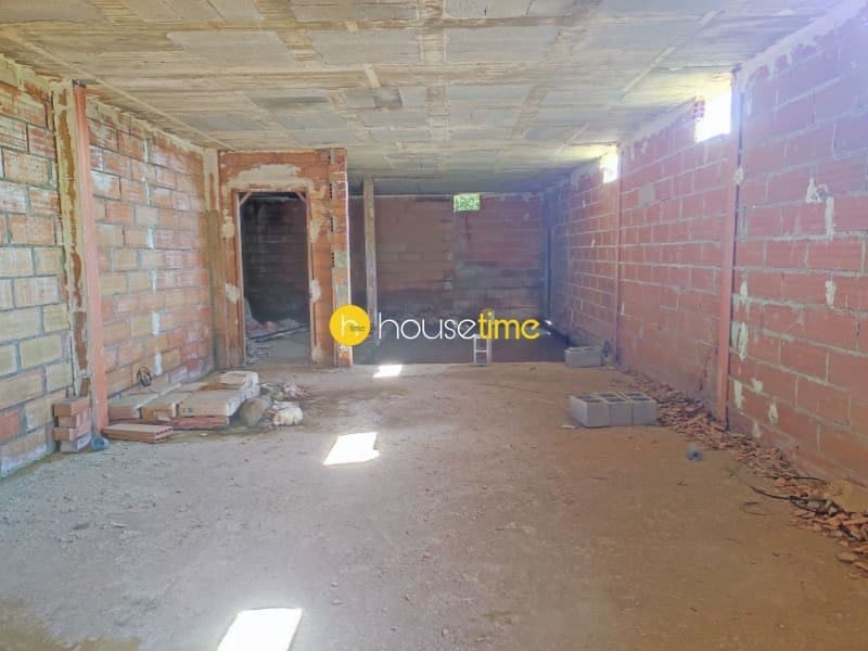 Chalet de 4 habitaciones en Alella en venta con garaje - 475.000 € (Ref: 9458626)