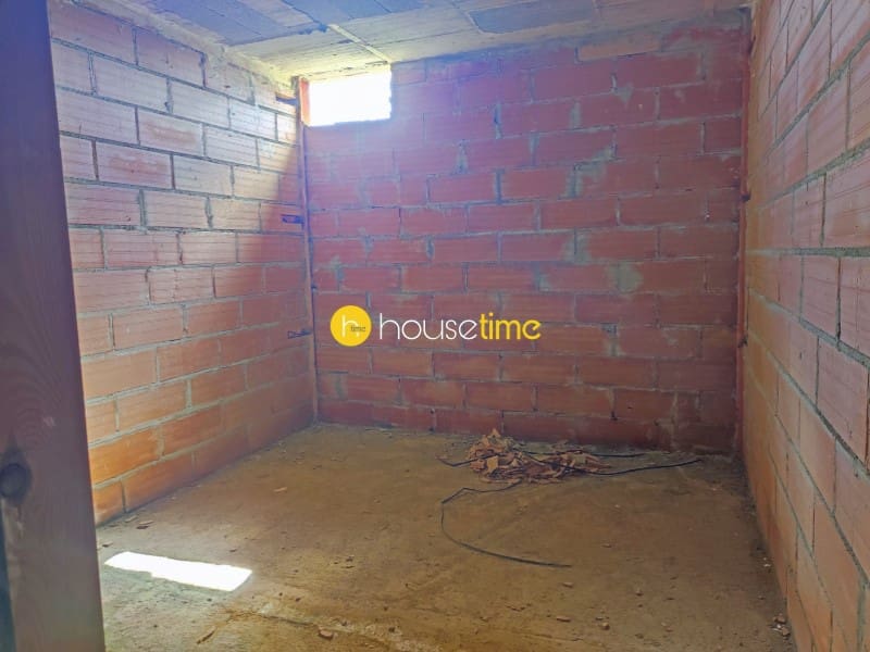 Chalet de 4 habitaciones en Alella en venta con garaje - 475.000 € (Ref: 9458626)