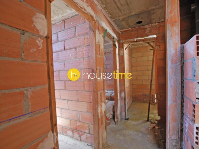 Chalet de 4 habitaciones en Alella en venta con garaje - 475.000 € (Ref: 9458626)