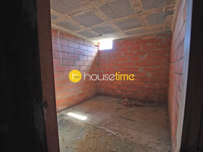 Chalet de 4 habitaciones en Alella en venta con garaje - 475.000 € (Ref: 9458626)