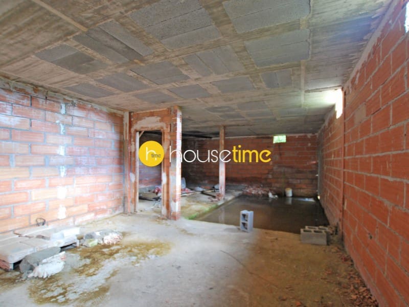 Chalet de 4 habitaciones en Alella en venta con garaje - 475.000 € (Ref: 9458626)