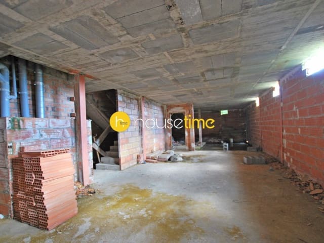 Chalet de 4 habitaciones en Alella en venta con garaje - 475.000 € (Ref: 9458626)