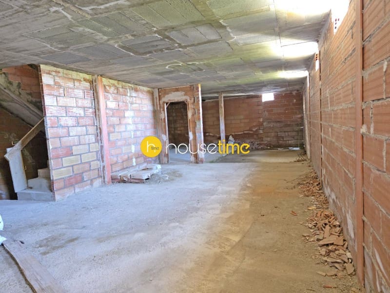 4 sypialnia Willa na sprzedaż w Alella z garażem - 464 900 € (Ref: 9458626)