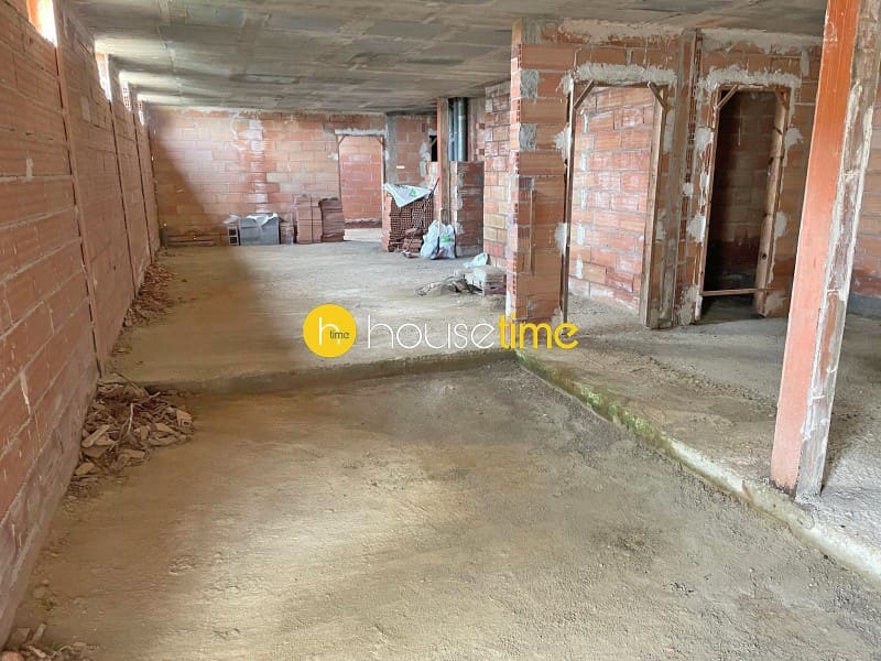4 sypialnia Willa na sprzedaż w Alella z garażem - 464 900 € (Ref: 9458626)