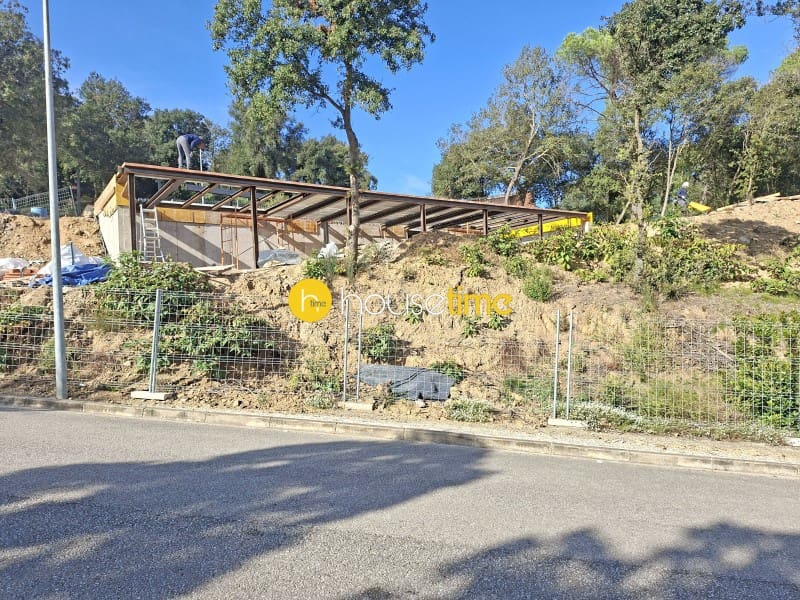 4 soverom Hus til salgs i Vallromanes med garasje - € 550 000 (Ref: 9458627)