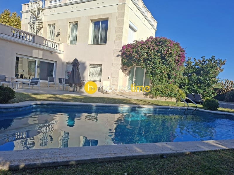 Chalet de 7 habitaciones en El Masnou en venta con garaje - 1.800.000 € (Ref: 9458628)