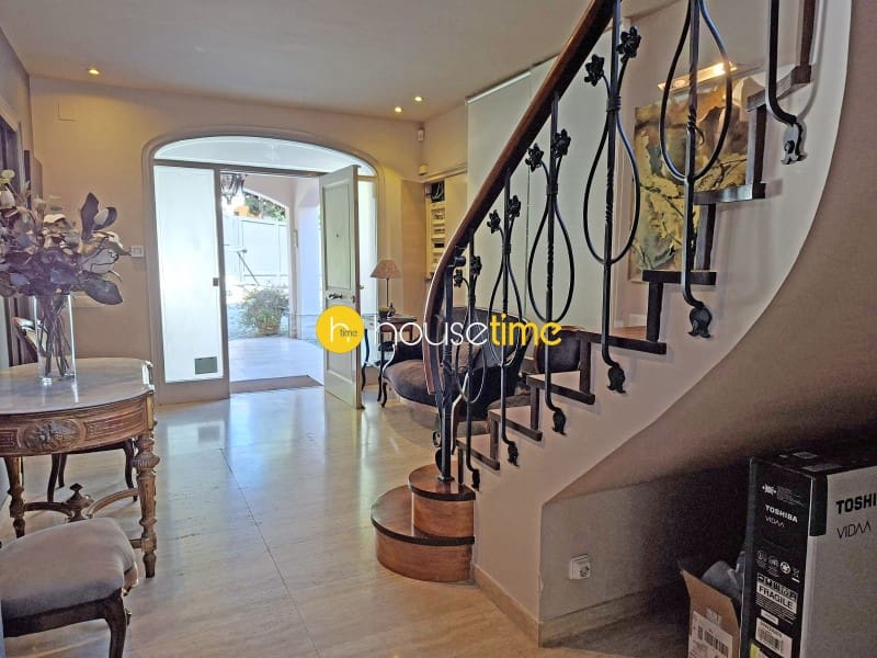 Chalet de 7 habitaciones en El Masnou en venta con garaje - 1.800.000 € (Ref: 9458628)