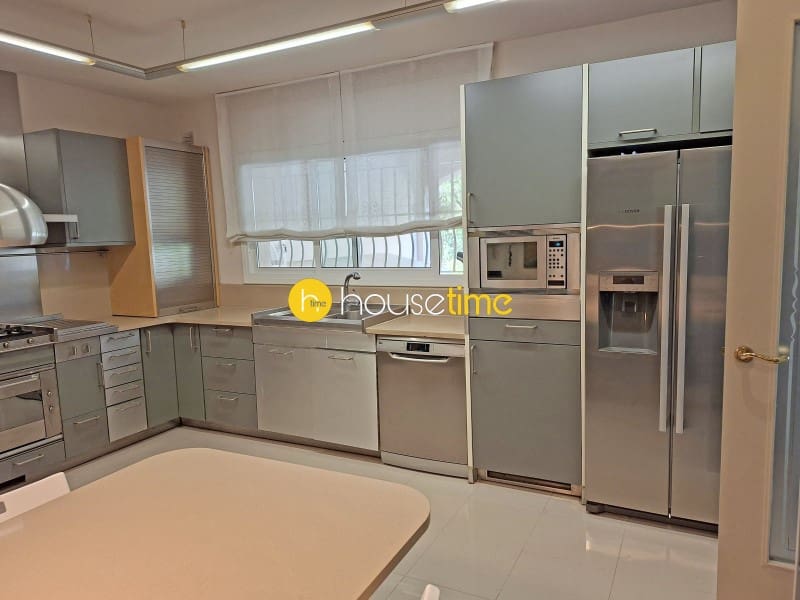 Chalet de 7 habitaciones en El Masnou en venta con garaje - 1.800.000 € (Ref: 9458628)